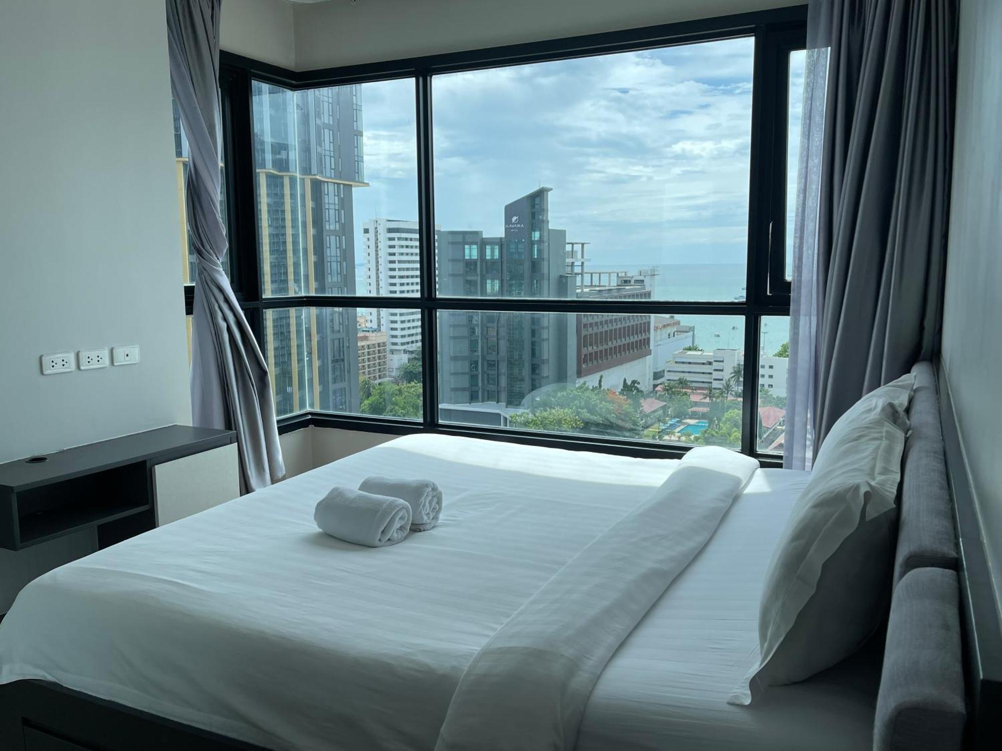 Ferienwohnung The Base Pattaya By Feng Exterior foto